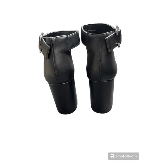 H&M DIVIDED Shoes Womens Size 6 (US)36 Black Faux Patent Leather Open Toe Buckle - Picture 5 of 8